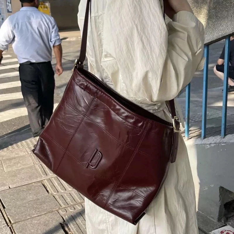 

PECO Large City Hobo Soft Leather Cowhide Tote Bag Fashion Crossbody Large Capacity Commuter Underarm Women's Bag
