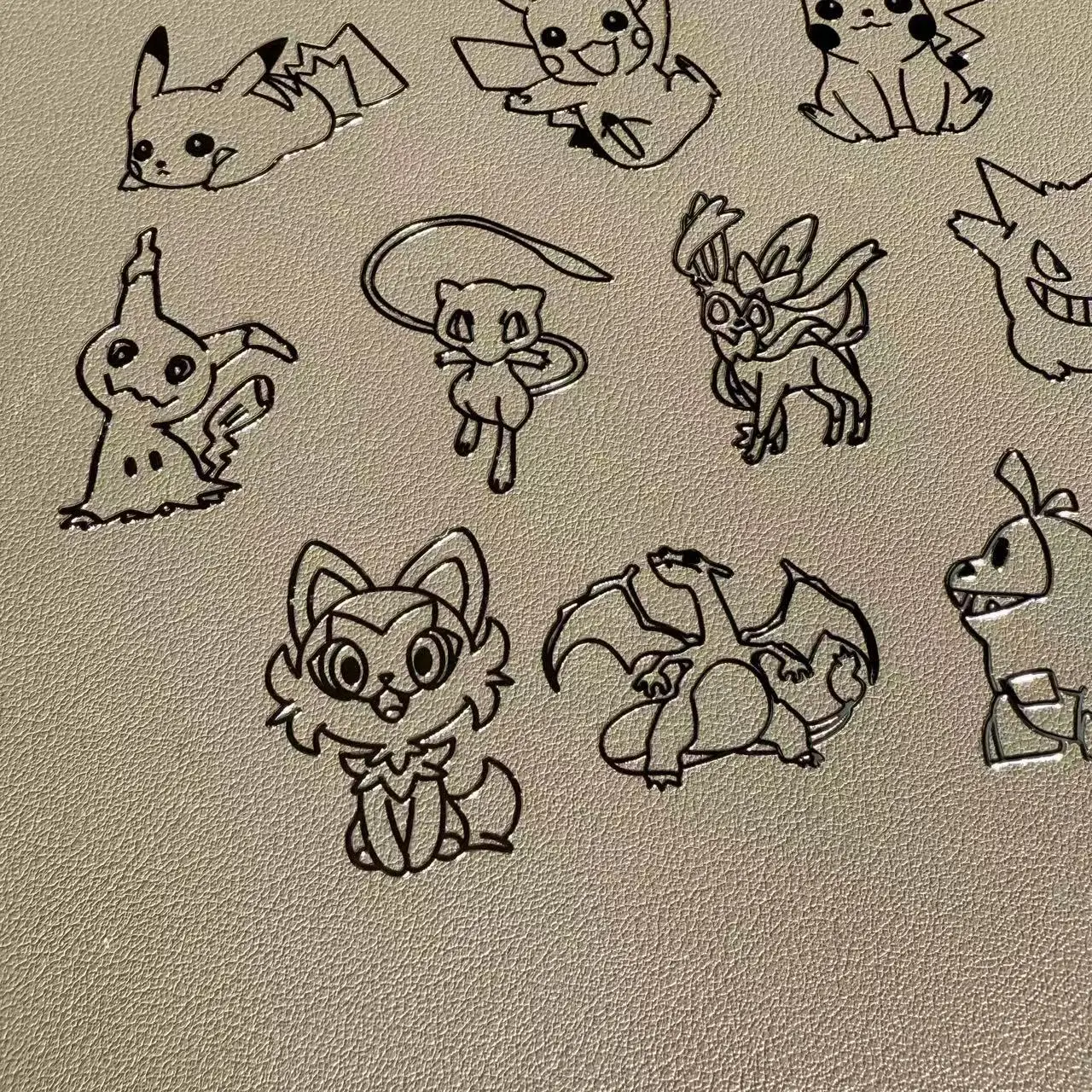 New Pokémon 3D 3D Pikachu Charizard Metal Ladder Cartoon Mobile Phone Tablet Laptop Headphones Decoration Decal