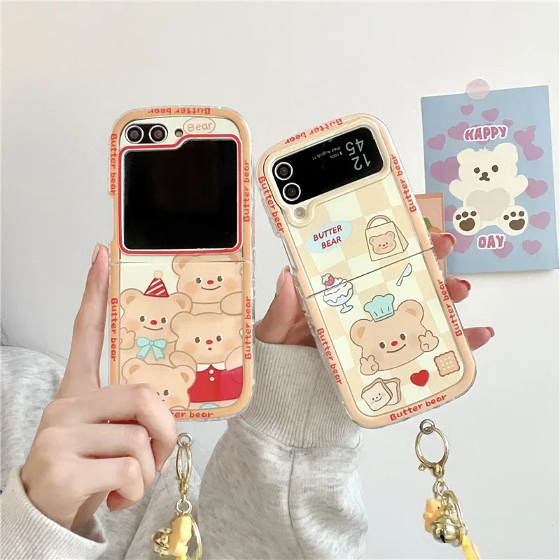 เคสโทรศัพท์ลายหมีสีเหลืองน่ารักสำหรับ Samsung Galaxy Z flip 6 5 4 3ฝาหลังป้องกันสำหรับ ZFlip4 ZFlip5 ZFlip6เคสผิวนอก