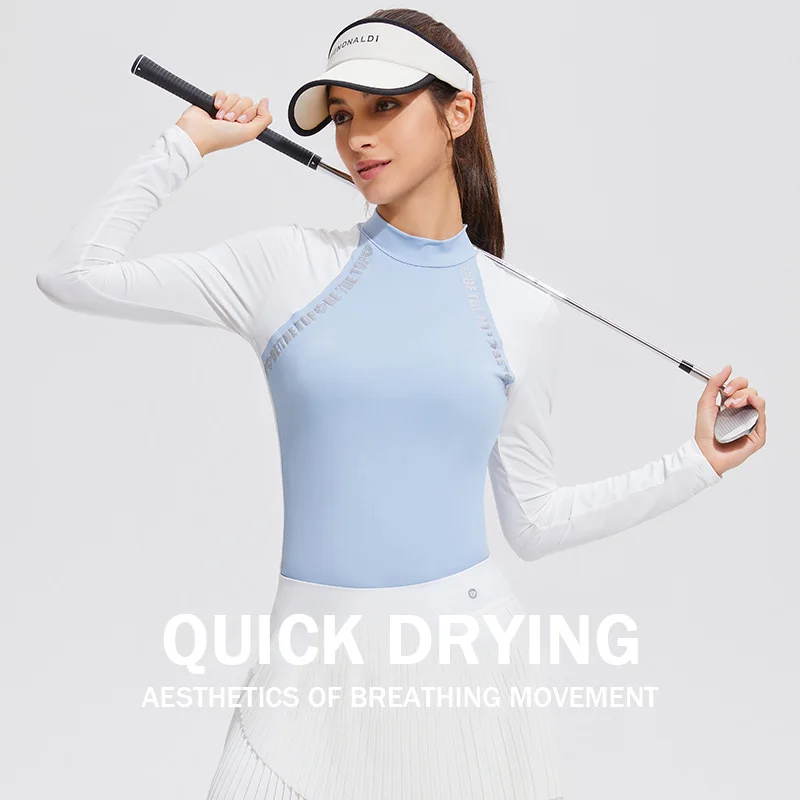 

Contrast Splicing Golf T-shirt With Half High Neck And Thin Style Long Sleeves Enhance The Charm Of The Golf Course