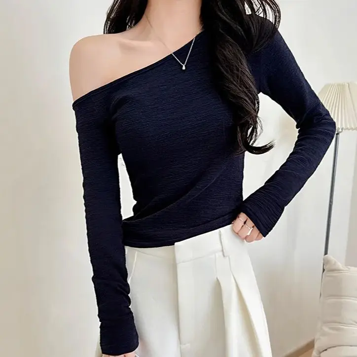 

Summer Shoulder Slant Cotton Long-sleeved T-shirt For Women A Slimming And Figure-hugging Top