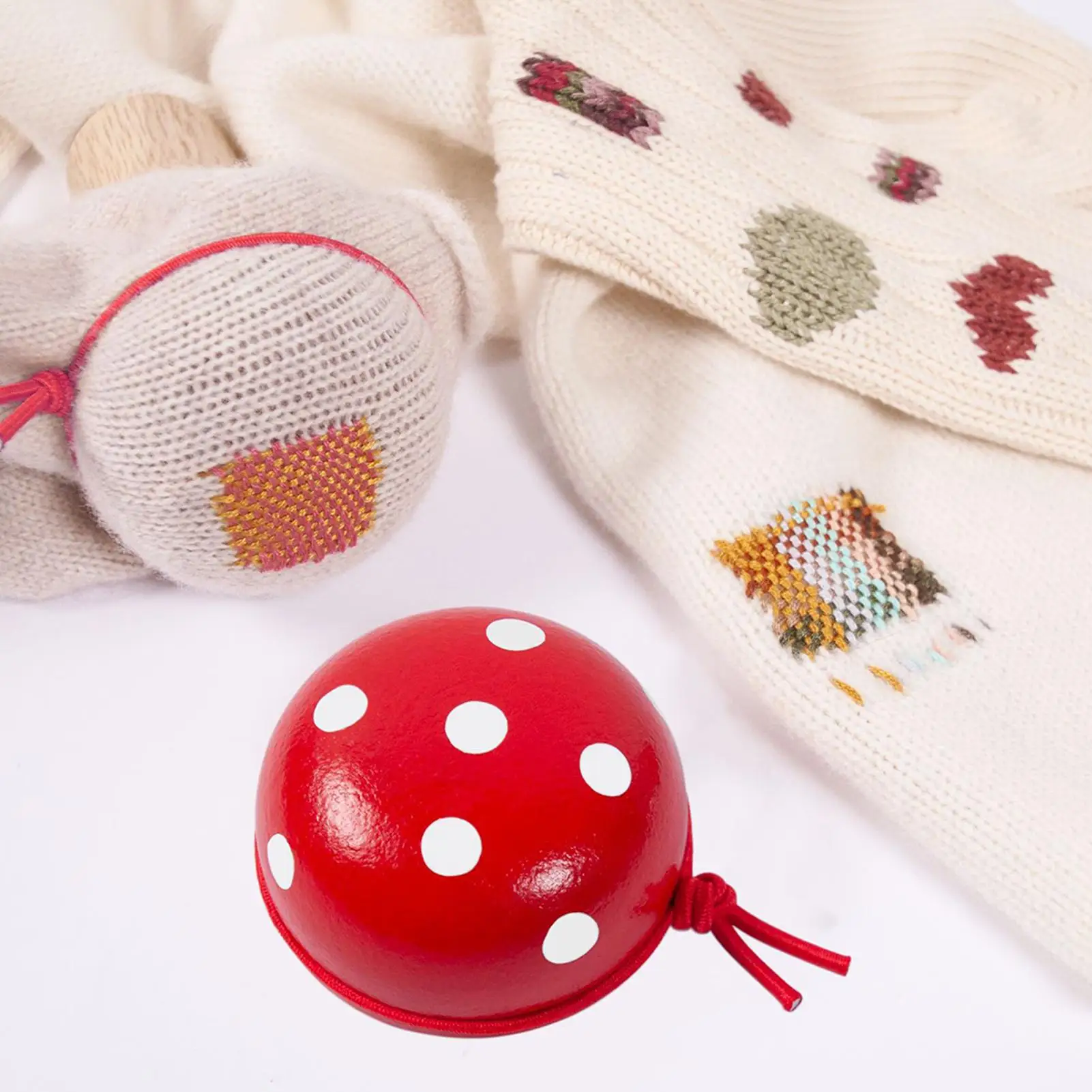 

Набор для штопки носков, шапок, брюк, свитеров, шарфов. Деревянный набор для ремонта тканей и шитья.