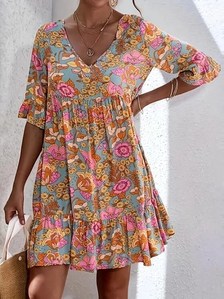 Рисунок 4 - Летнее платье больших размеров с цветочным принтом