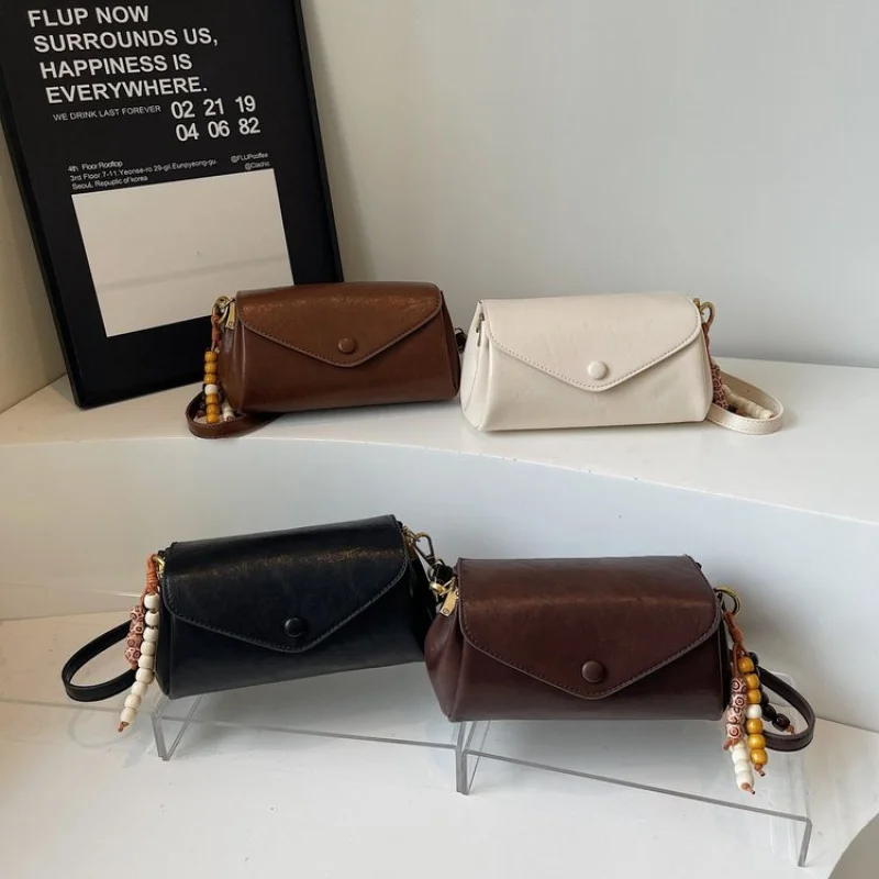 

Premium Leather Crossbody Bag For Women: Famous Designer Elegant Shoulder Bag In Classic Luxury Style