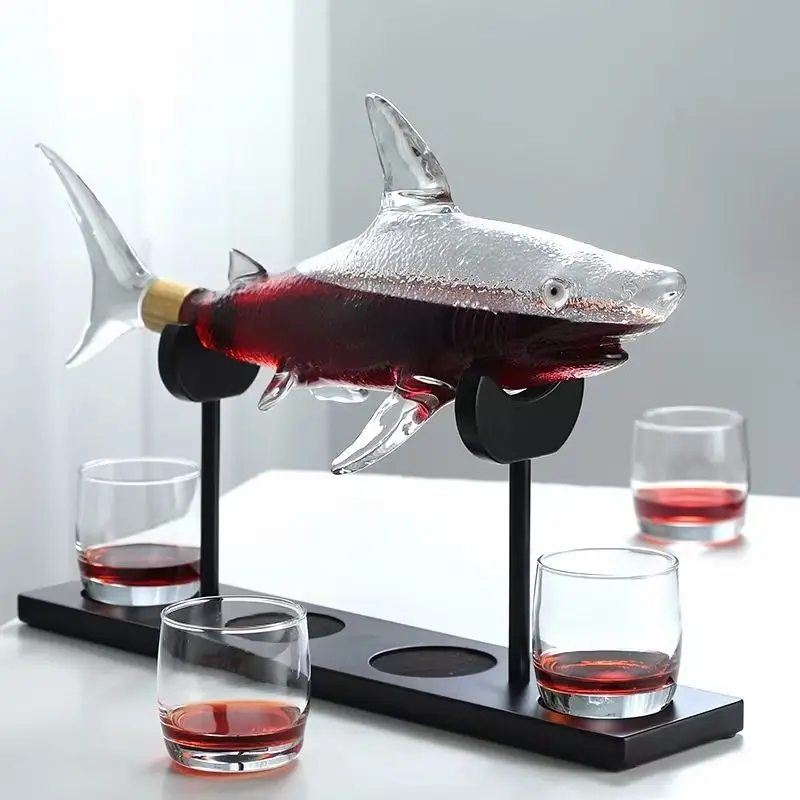 

2022 new shark decanter red wine bottle wine glass high-end glass red wine decoration gift quality life home