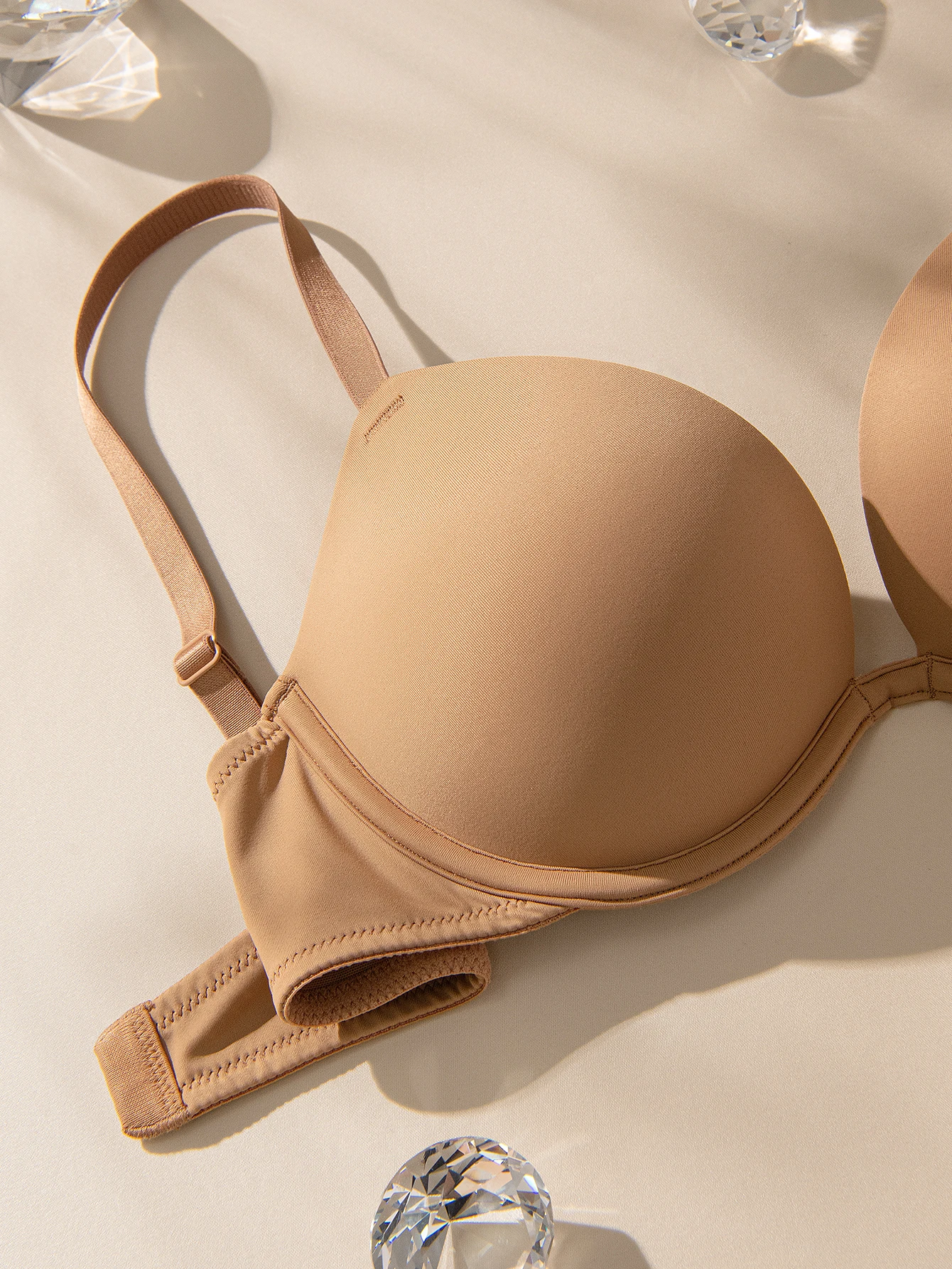 Wingslove Da Báo Push Up Bra Đệm Dày Nội Y Quần Lót Không Đường May Tạo Cảm Giác Thoải Mái Quần Lót Áo Ngực Cho Nữ 32B-38DD