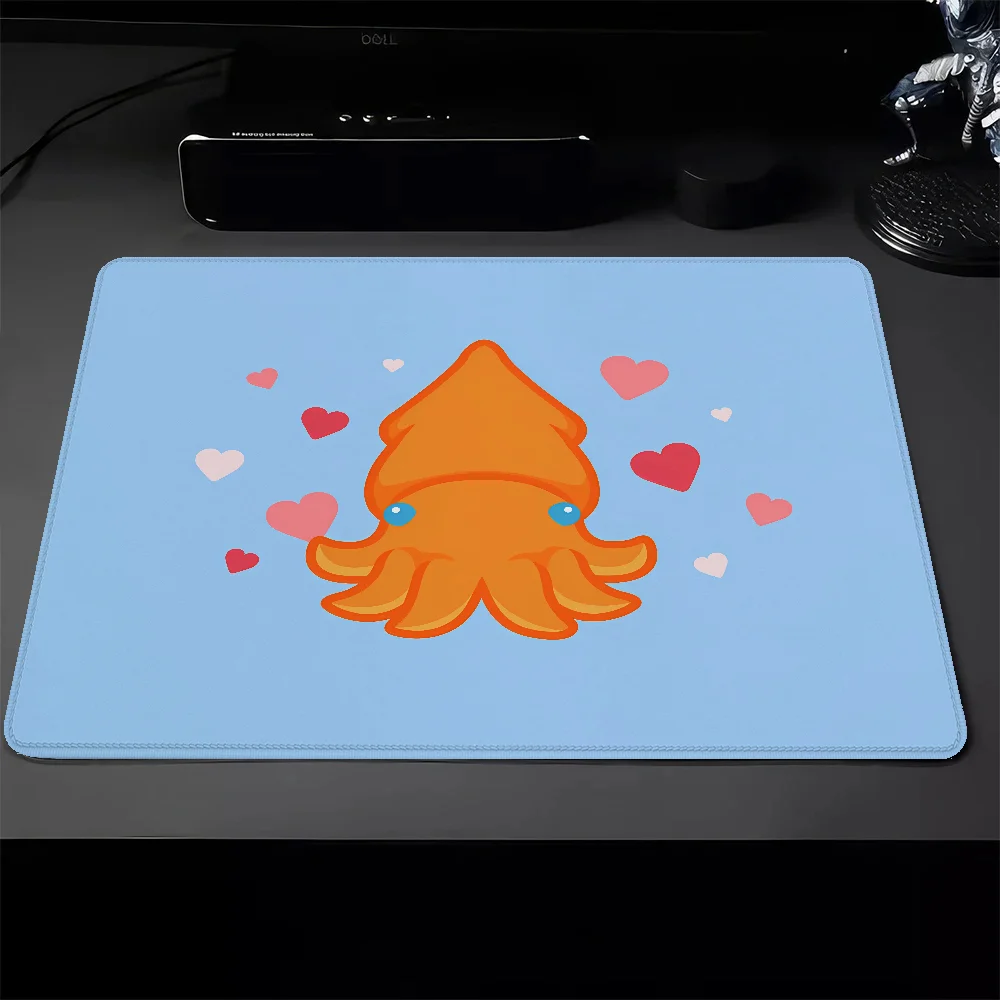 Small Pc Gaming Accessories a Kraken Valentine Kawaii Mouse Pad Gamer Mausepad Pad on the Table Deskmat Computer Mat Mousepad