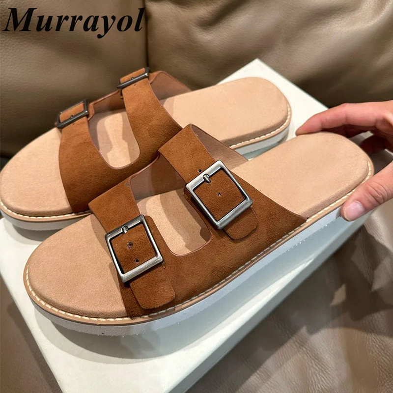 

New Man Open Toe Belt Buckle Decor Slippers Cow Suede Solid Color Thick Bottom Slippers Summer Outdoor Vacation Beach Shoes