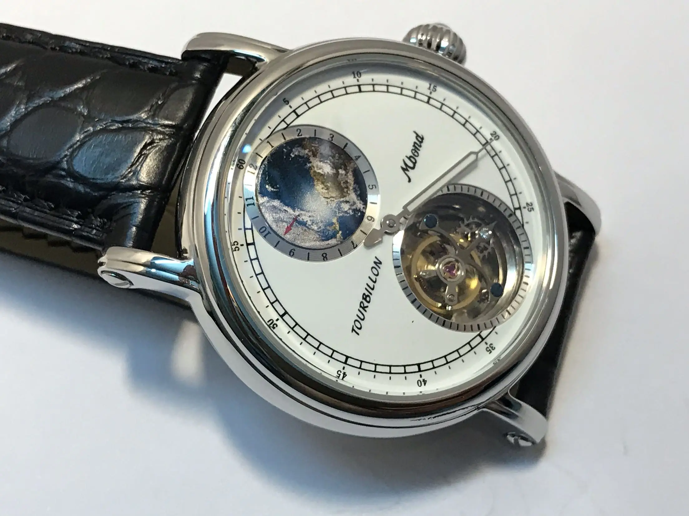 Рисунок 6 - Мужские механические часы с турбийоном!