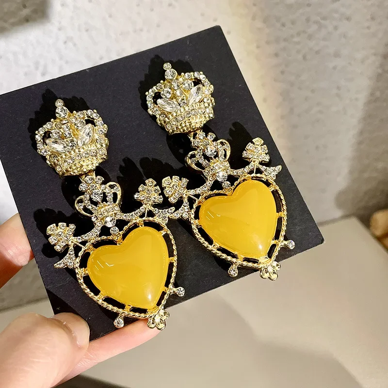 Draweye Crown Earrings for Women Heart Medieval Style Vintage Jewelry Party Exquisite Elegant Simple Pendientes Mujer