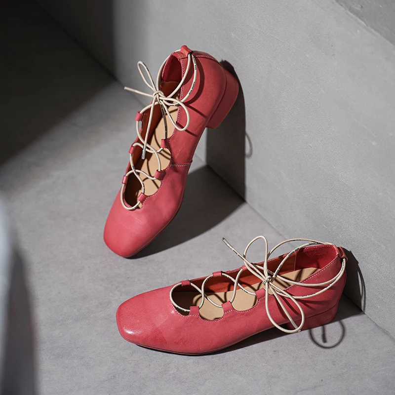 ماري جينس نساء جلد الحصان شريط مرن ساحة تو الضحلة الشقق فستان صيفي أحذية السيدات اليدوية