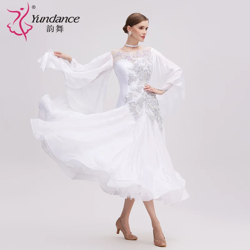 

B-24190 New Hot Sale Women Dance Wear High Quality White Pearl Silk Competition Ballroom Dance Dress in Performance Wear