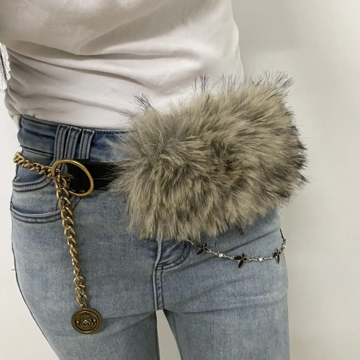 y2k-post-apocalyptic-faux-fur-belt-gold-chain-medallion-charm-butterfly-thigh-chain-adjustable-women-edgy-western-chain-belt