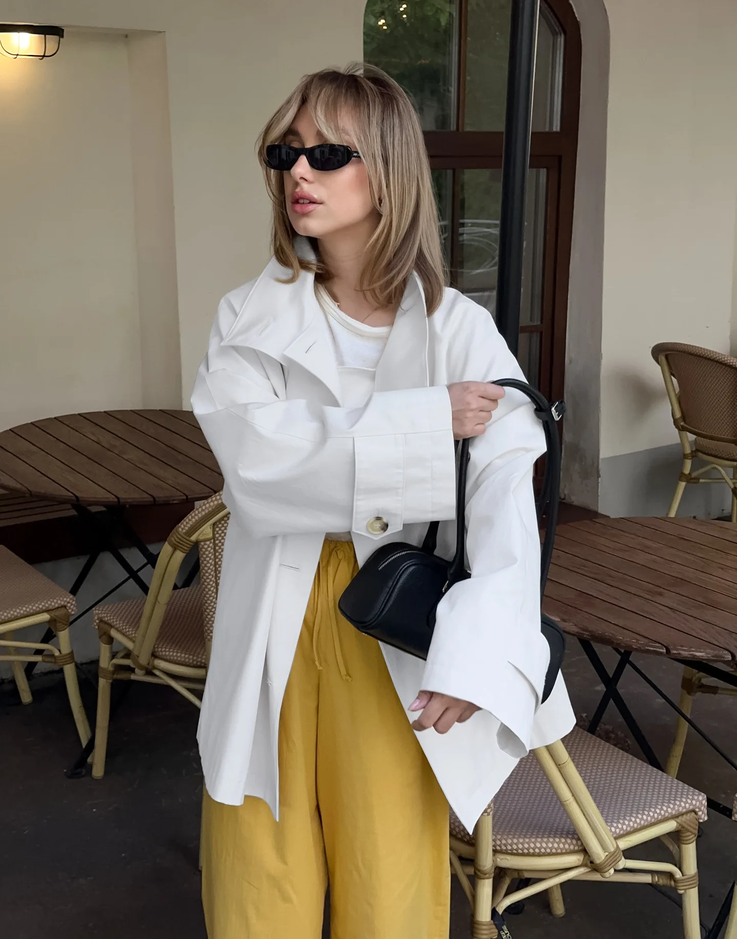 Retro White Trench Coat for Women Elegant Lapel Long Fashionable Autumn Clothing