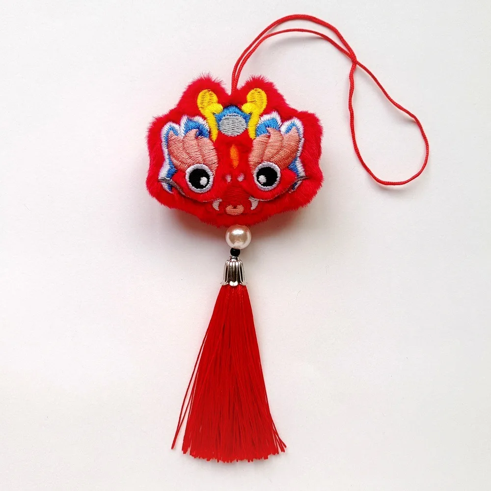 

Chinese Style Lion Dance Tassels Pendant Cartoon Red 2025 New Year Zodiac Hanging Decorative Snake Mascot Plushies Girls