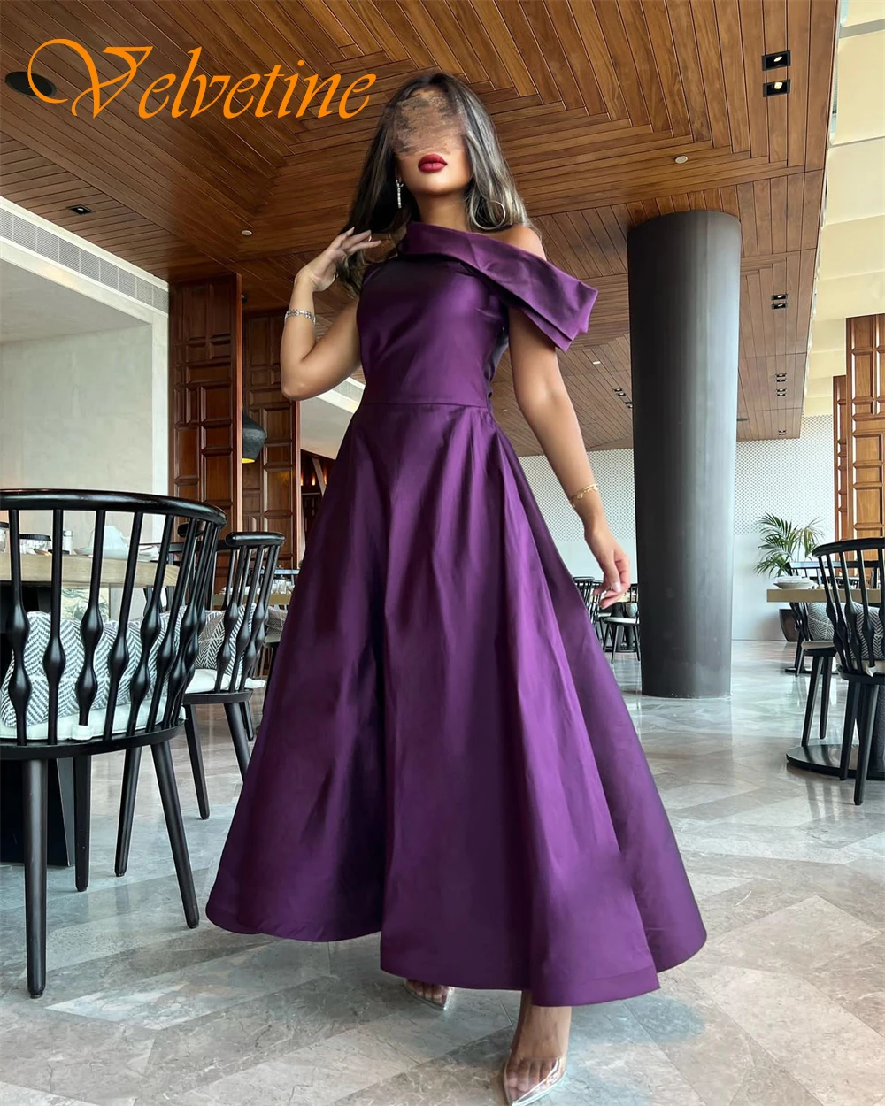 Customized Simple Satin Short Sleeves Evening Dress Exquisite Boat Neck Prom Dresses Delicate A-Line Special Occasion Gowns