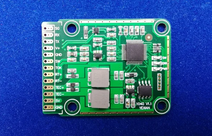 

TCM1040 TEC Temperature Controller, Semiconductor Refrigeration Chip Temperature Control Module, Small Version