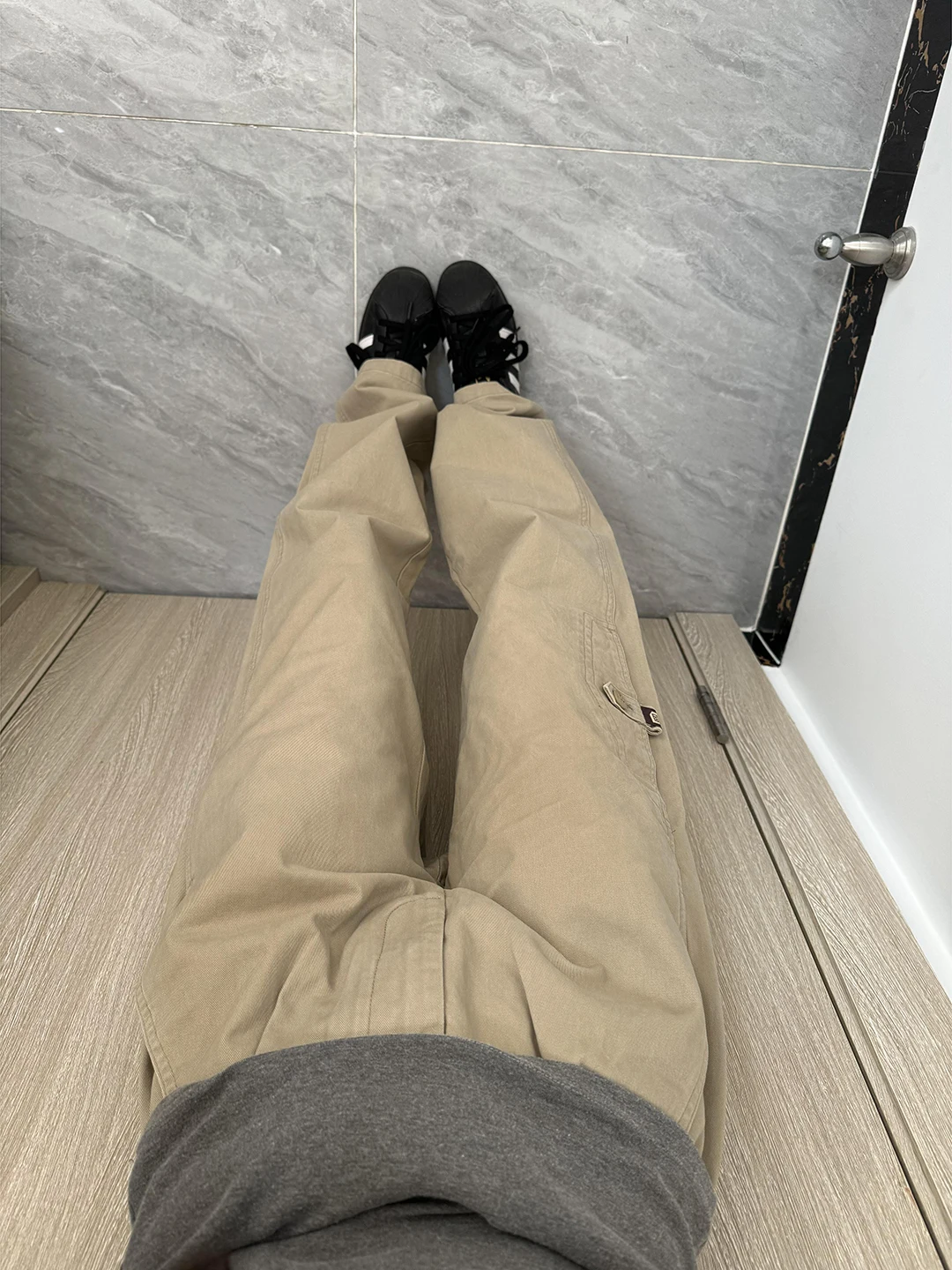 

Khaki Color Cleanfit Men's Work Trousers with Multiple kets Loose Straight Leg Wide Leg Casual Long Pants Ciwalk