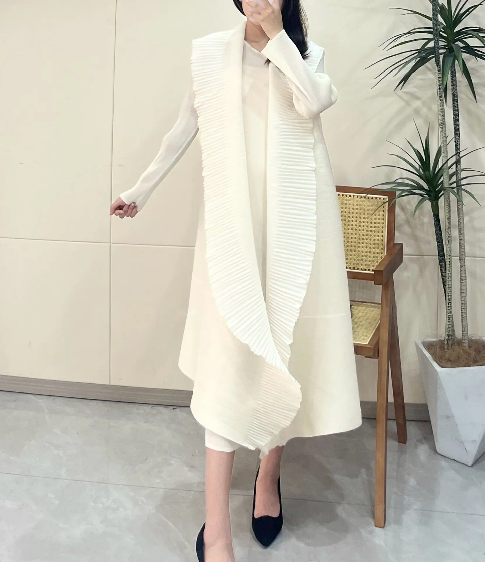 2024 New Miyake Fold Cardigan Ruffled Edge Explosion Elegant Dress Female Solid Color Long Dress Unique Belt Coat Women Cardigan