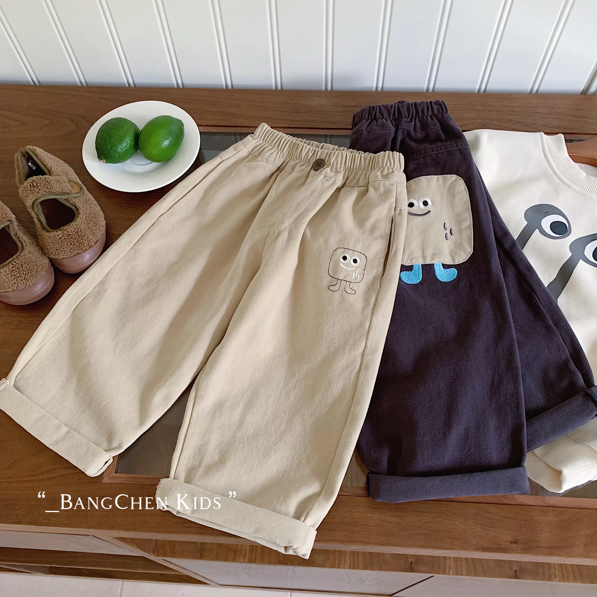 

Ins 2025 Autumn Childrens Boys Casual Pants Cartoon Embroidered Cotton Baby Boys Pants Kids Boys Straight Leg Loose Pants