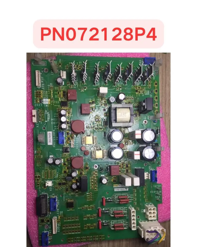 

Used Inverter ATV71 Series Power Board 220kw PN072128P4 TESTED OK or for ATV61 series 160kw