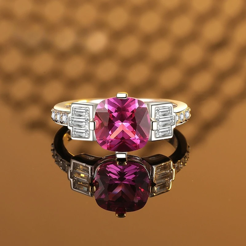 

PT950 Platinum Artificially Cultivated Gemstone Women's Ring Set with Rose Red Zircon Princess Style, Niche Fashion Gathering