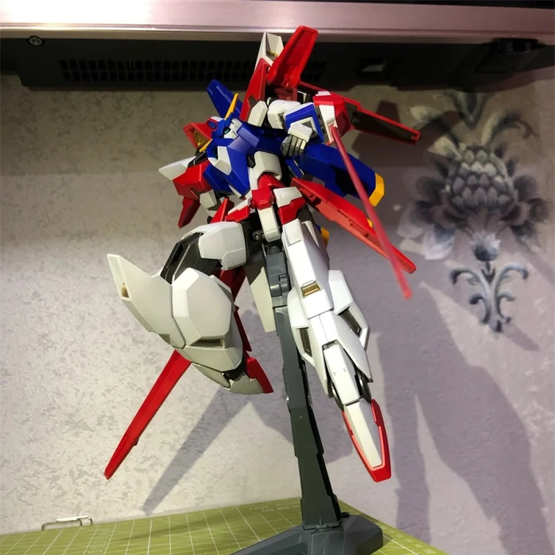 Bandai Gundam AGE-3 Model orbitalny ruchomy robot montaż zabawka anime peryferyjna mecha pamiątkowa figurka kolekcjonerska prezent