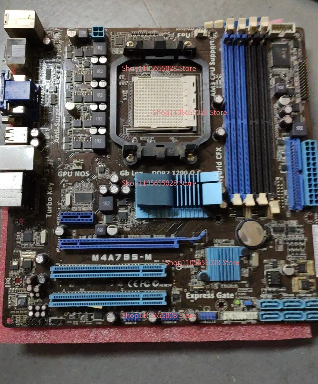 carte-mere-asus-m4a785t-m-avec-carte-graphique-integree-petite-carte-mere-am3-ddr2-ddr3