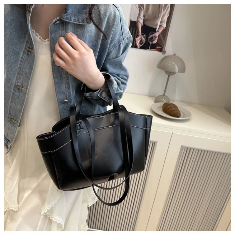 

Large Tote Bag Vegan Leather Casual Work Bag Weekender Hobo for Women Multipurpose Shoulder Travel and Shopping Purse Handbag