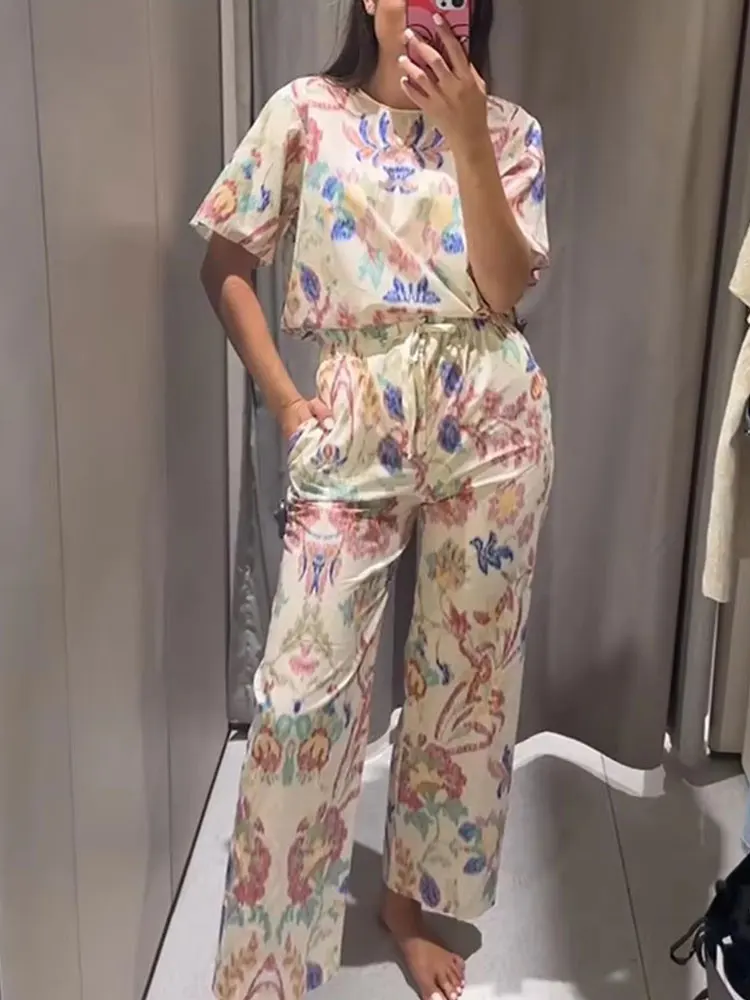 

HH Vintage Print Set for Woman Summer Fashion Short Sleeves O-neck Shirt Casual T-shirt Female Elastic Waist Long Pants