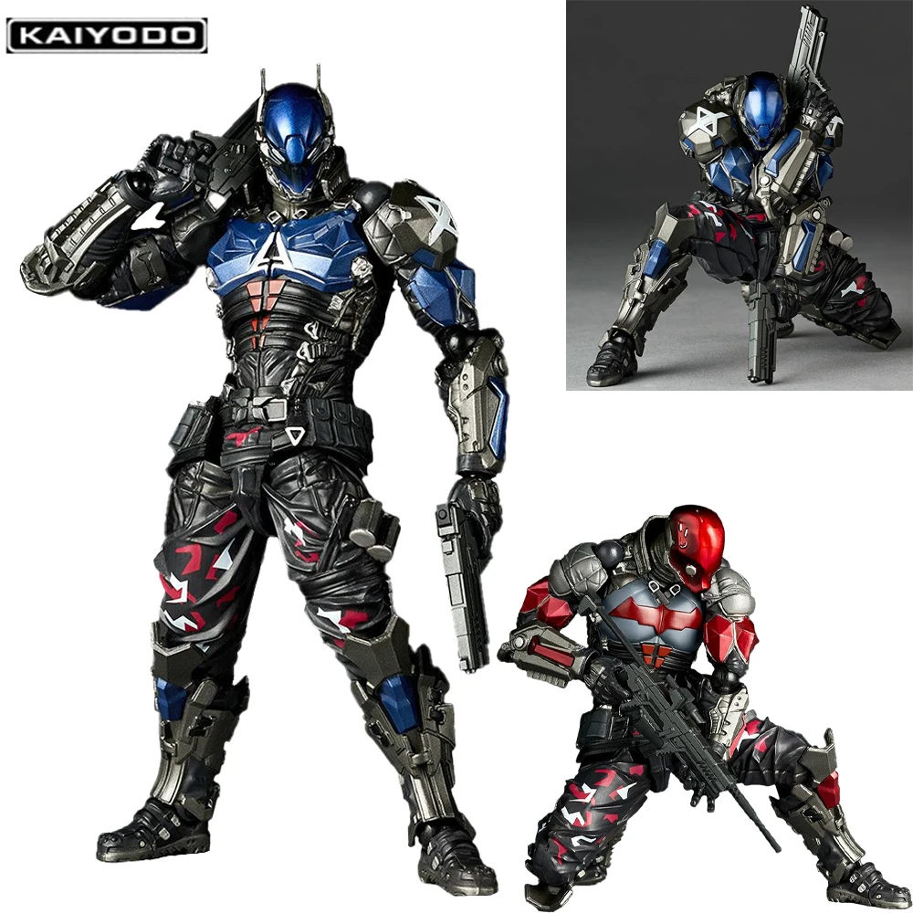 En stock Original Kaiyodo Increíble Yamaguchi, Revoltech Ver. 1.5 Batman: Arkham Knight Arkham Knight Modelo de figura de acción de capucha roja