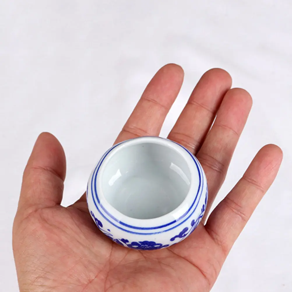 

6Pcs Lightweight Portable Ceramic Ink Dish Calligraphy Brush Tray Ink Bowl for Students Beginners Calligraphers Study Room Decor