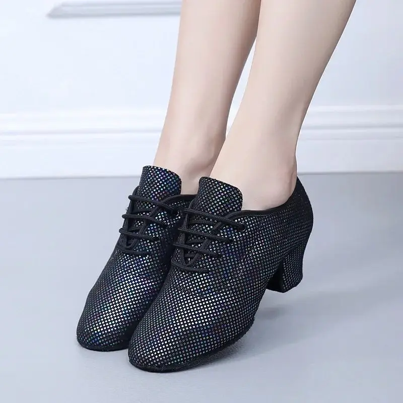 

Black Dancing Shoes for Women Sports Feature Modern Dance Jazz Soft sole Breath Shoes Female Waltz Sneakers indoor soles