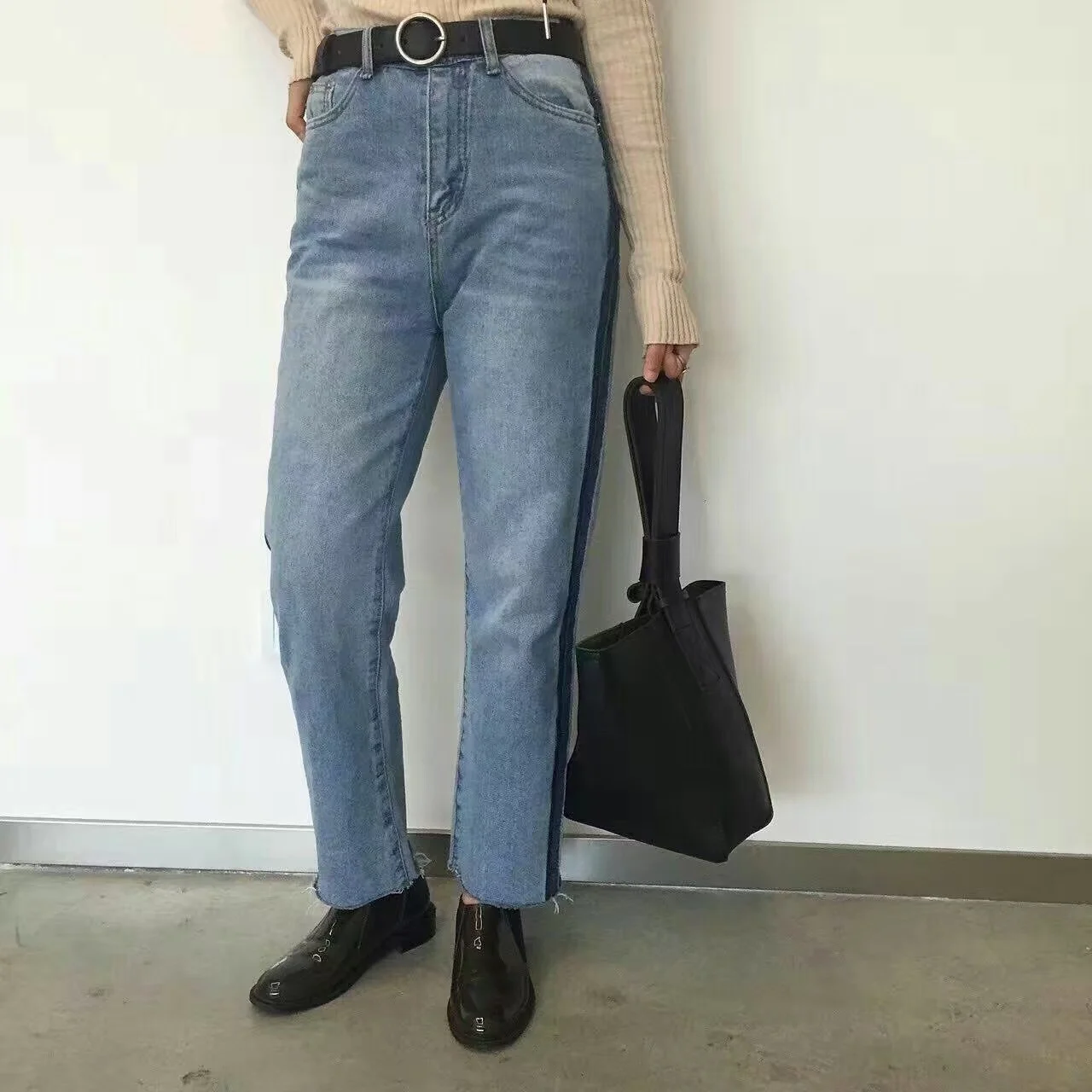 

Miss Miao High Quali Straight Leg Jeans Frayed Hem Denim Pants Women's Faion Autumn 206 Collection