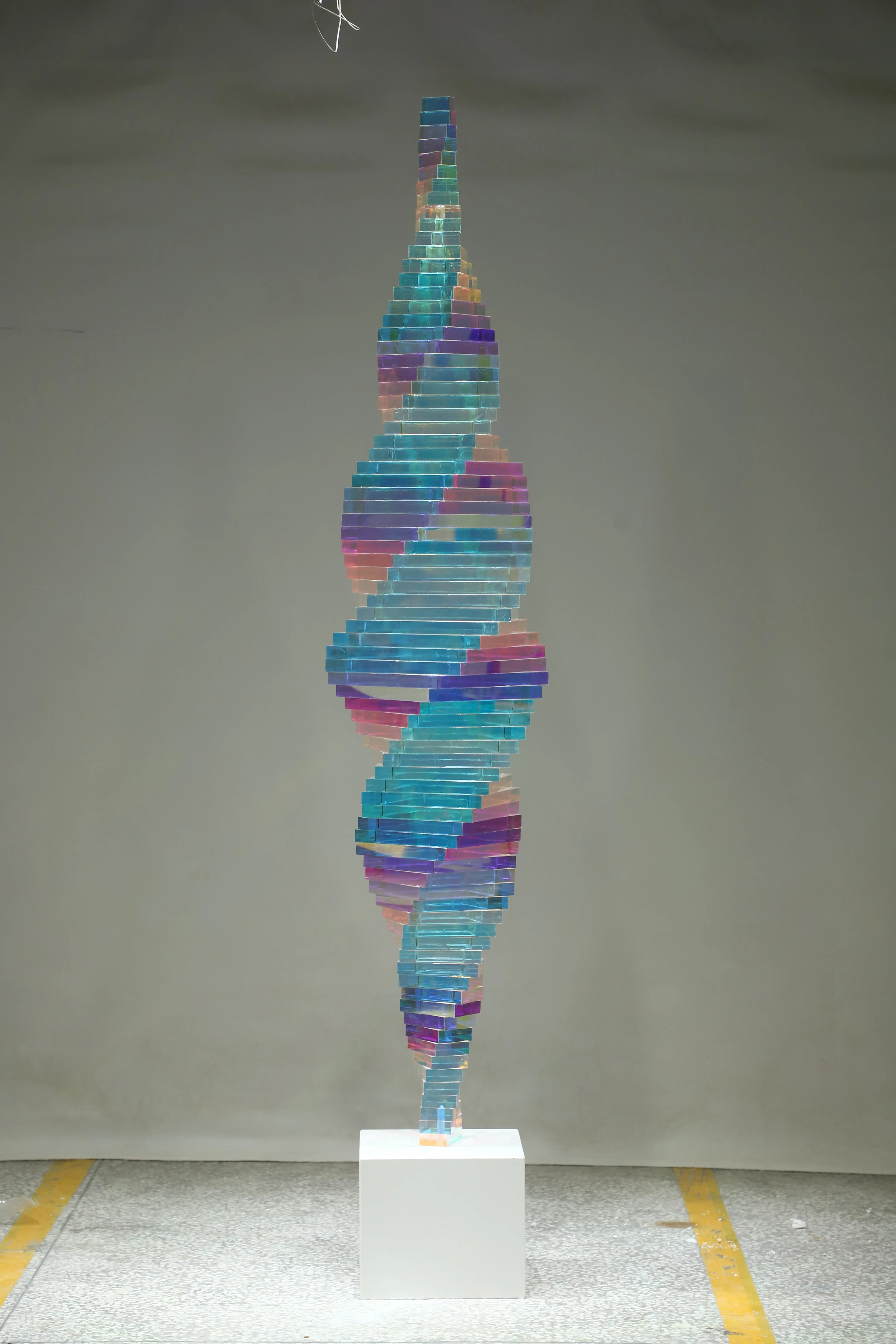 فن نحت الراتنج المصنوع يدويًا من الأكريليك، عرض على شكل مكدس على شكل ملاك، ردهة الفندق وديكور الفيلا المنزلية #5