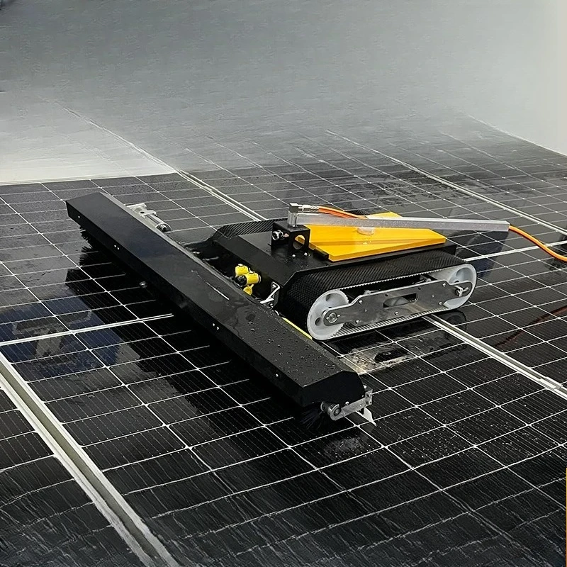 Photovoltaic panel cleaning equipment Remote control crawler type automatic photovoltaic cleaning robot Solar panel cleaning