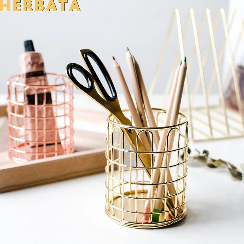 

Lovely Hollow Metal Pen Holder Makeup brush container Multifunction Storage Desk Organiser Office Accessories Papelería CL-2557