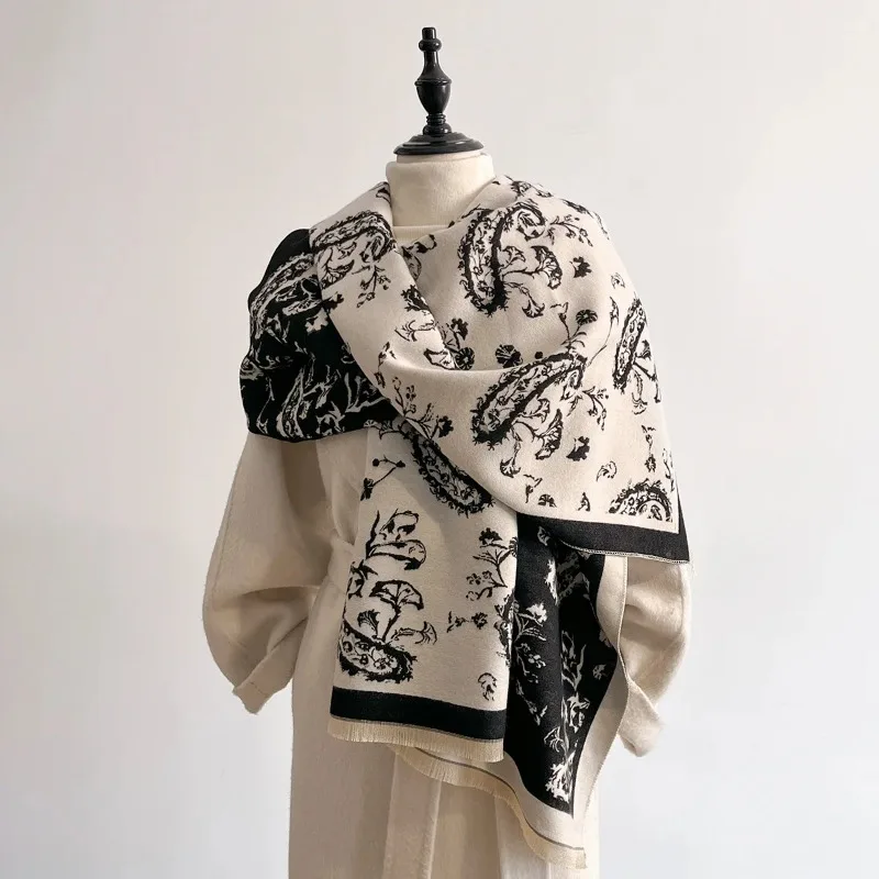 

New paisley pattern scarf, imitation cashmere, vintage style, warm outerwear, fashionable shawl