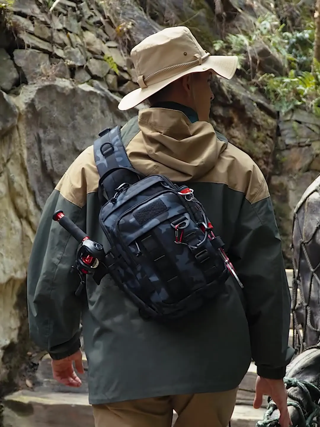 

Военная камуфляжная тактическая сумка на плечо, большая вместительная мужская уличная дорожная сумка для путешествий и пешего туризма, нагрудная сумка с системой MOLLE