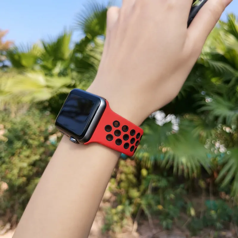 Ремешок силиконовый для Apple Watch band 44 мм 40 мм 45 мм 41 мм 38 мм 42 мм, спортивный браслет для часов iWatch Series 9 3 5 6 se 7 8 Ultra 2