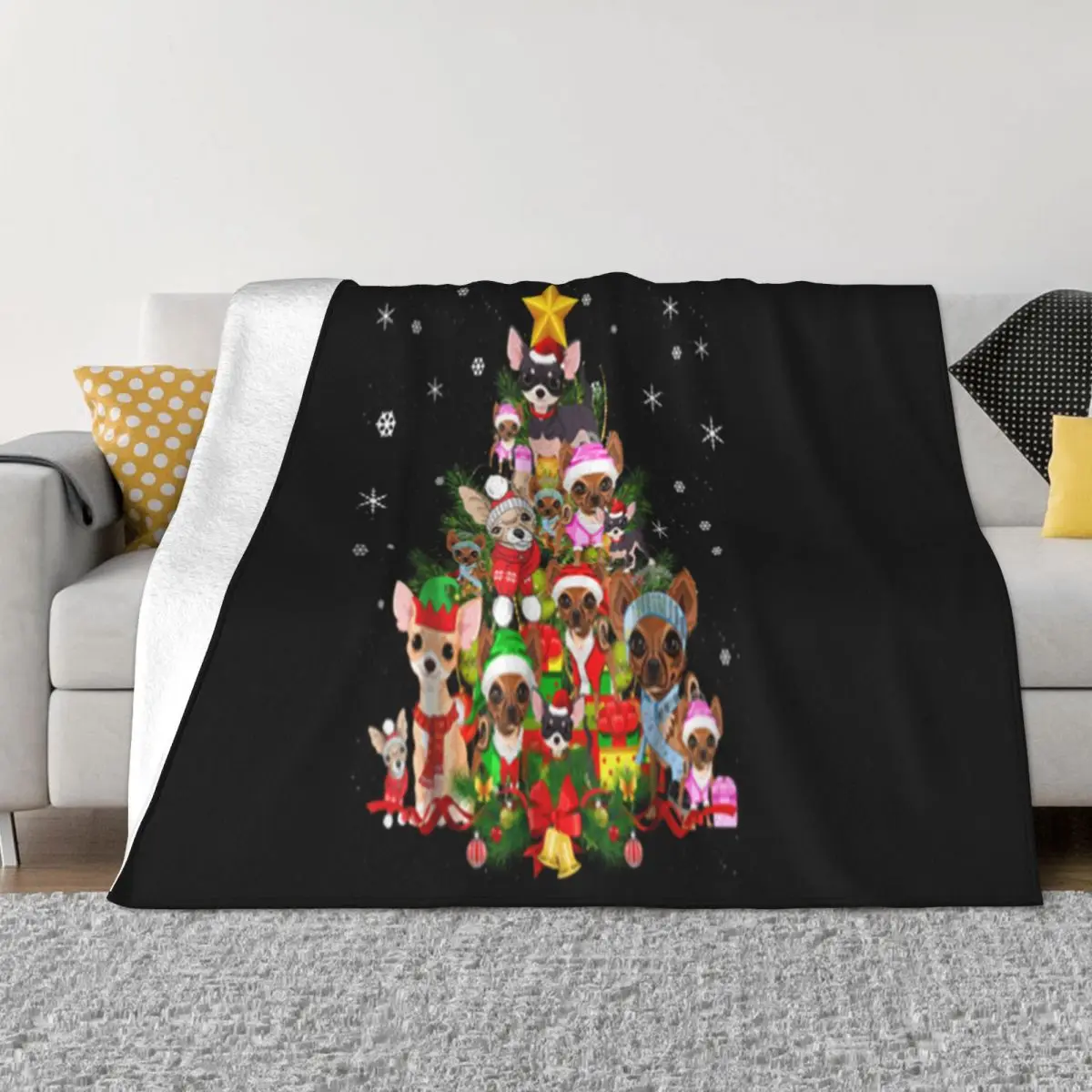 Hot Chihuahua Christmas Tree Xmas Gift For Chihuahua Dog Hot Good Quality Middle Aged Top Throw Blanket