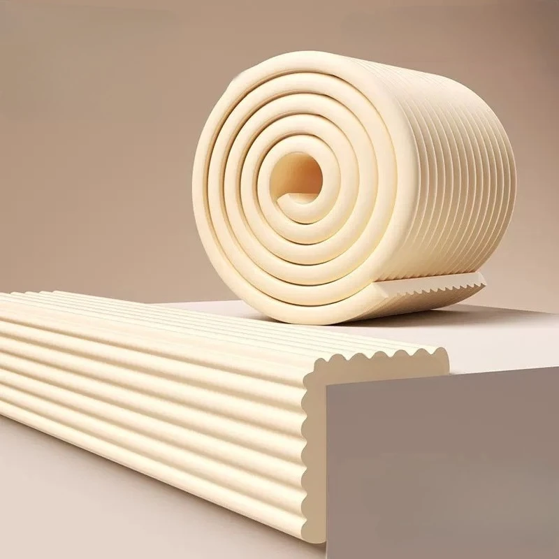 تصميم شريطي ذاتي اللصق مضاد للتصادمات، واقي حافة ناعم للتقشير مناسب لطاولة الطعام بجانب السرير