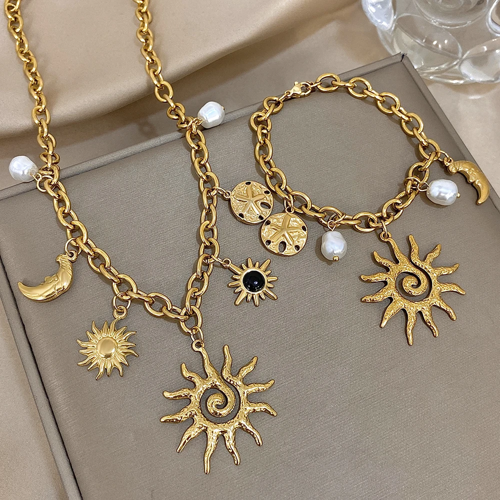 Spirale Sonne Totem vergoldet Charms Armband Halskette für Frauen wasserdicht Edelstahl Sunburst Mond ethnische Schmuckset