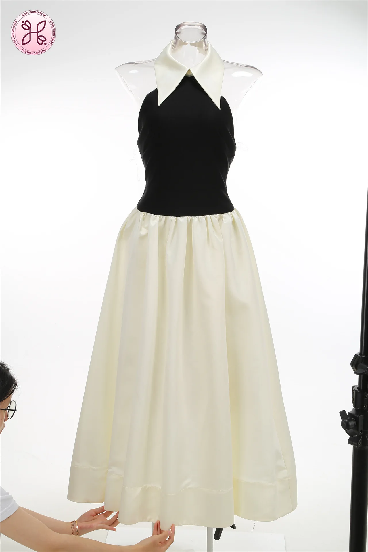 

French Style Color Block Dress 2025 | Sleeveless Halter Neck Bodycon Maxi Dress | Elegant Slimming Evening Wear