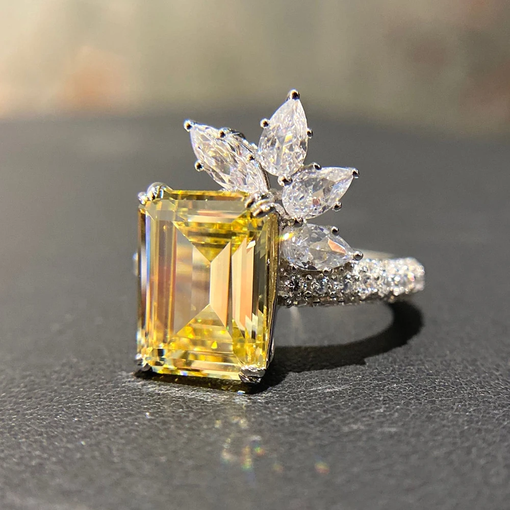 Huitan New Arrival luksusowe damskie pierścionki z cyrkoniami Bling kwadrat geometryczny żółty pierścień CZ wesele estetyczna biżuteria damska — zdjęcie 3
