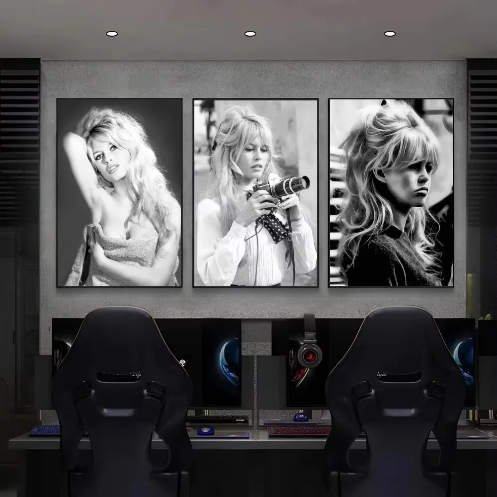 Brigitte Bardot Attractive French Film Star Retro Poster Bedroom Entrance Home Living Room Wall Decor Canvas Painting