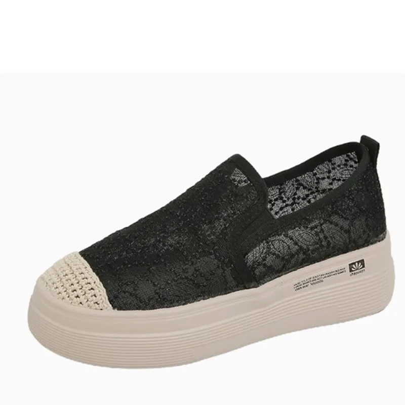 

Pop Women Mesh Flat Shoes Spring And Autumn New Fashion Thick Soled Lace Mesh Inner Height Increasing Women Sports Shoes Black