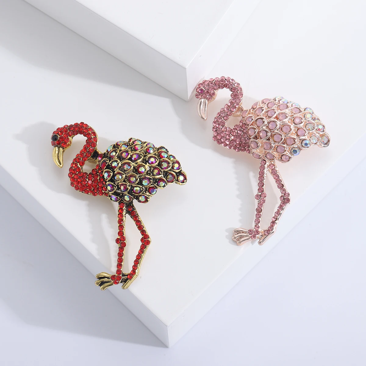 Shining Rhinestone Flamingo Brooches for Women Unisex Animal Pins Multi-color Available Office Party Accessories Gifts