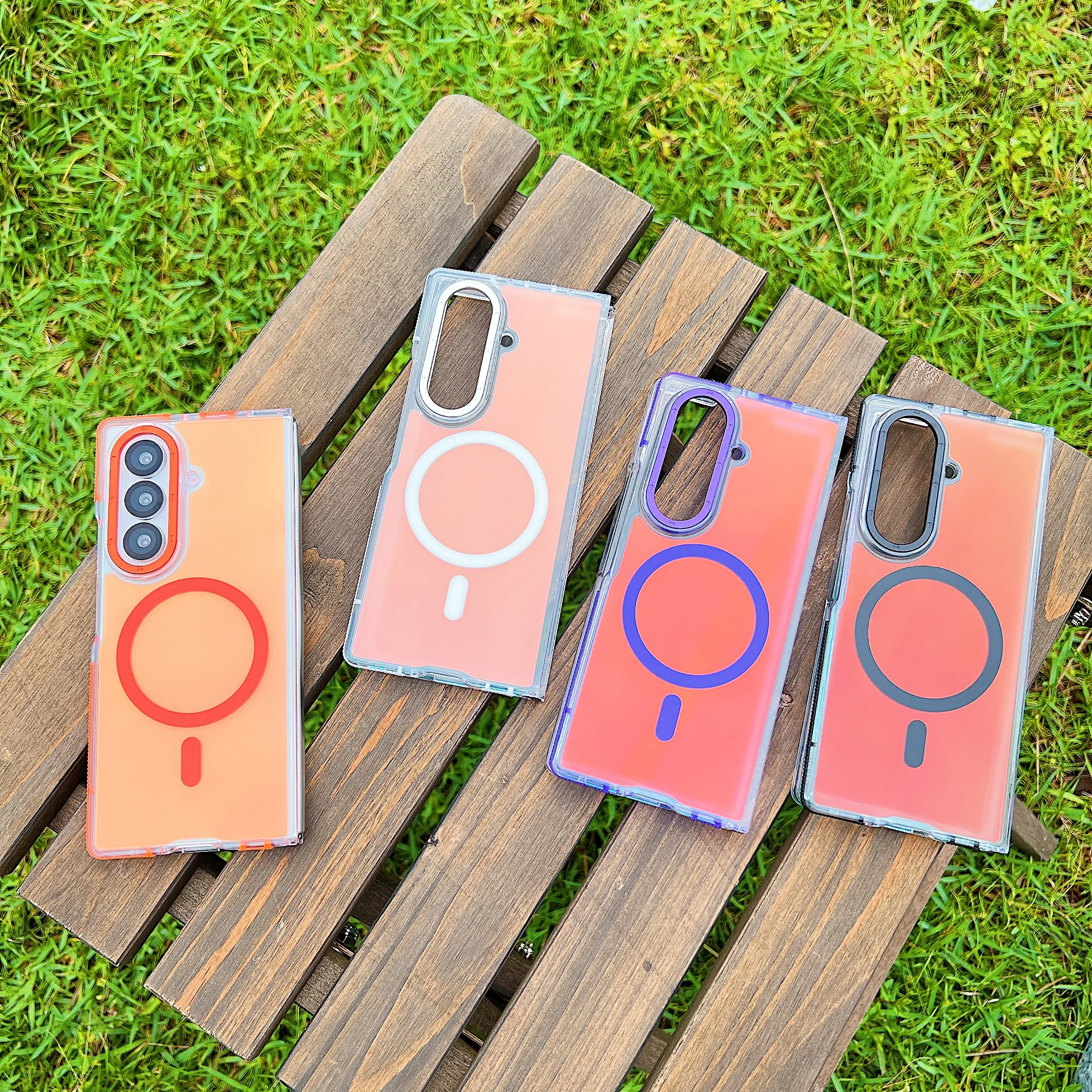

Высококачественный градиентный красочный чехол для телефона Samsung Galaxy Z Fold 7 6, магнитный противоударный полупрозрачный чехол с беспроводной зарядкой