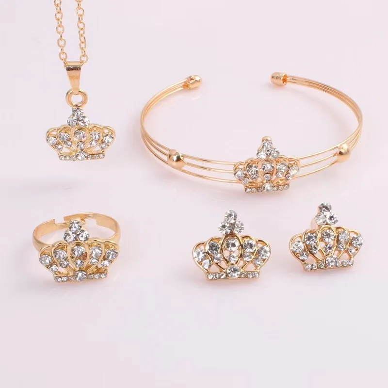 Trend Fashion Ladies Crown Jewelry Set Delicate Necklace Earrings Ring Bracelet Jewelry Anniversary Birthday Party Wedding Gift